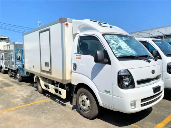 Xe Tải KIA K250 THÙNG ĐÔNG LẠNH, TẢI 1T99